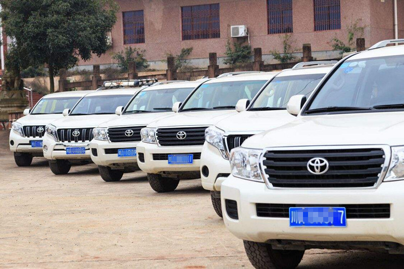 成都租車公司 成都租車公司