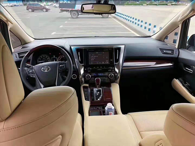 成都租車公司 成都租車公司