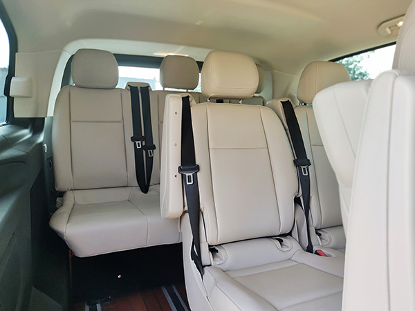 成都威霆商務(wù)租車價格