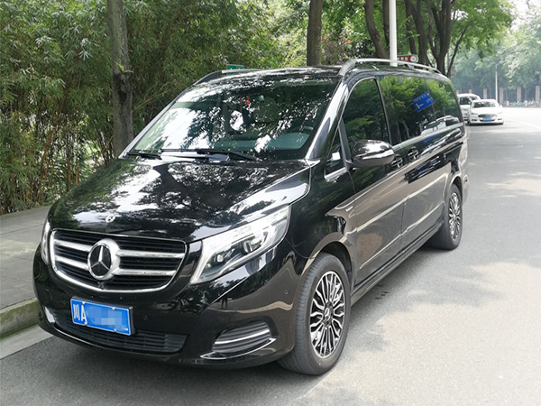 成都租車自駕游 成都租車自駕游